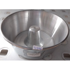 Forma de Bolo com Cone 20 x...